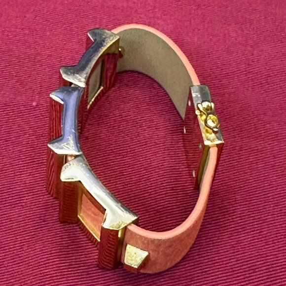 Vince Camuto “Marcel” Salmon Leather Bracelet Gold-Tone Squares Magnet Clasp. - Picture 14 of 14